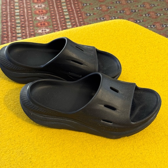 OOFOS Black Mules & Clogs - Picture 1 of 4